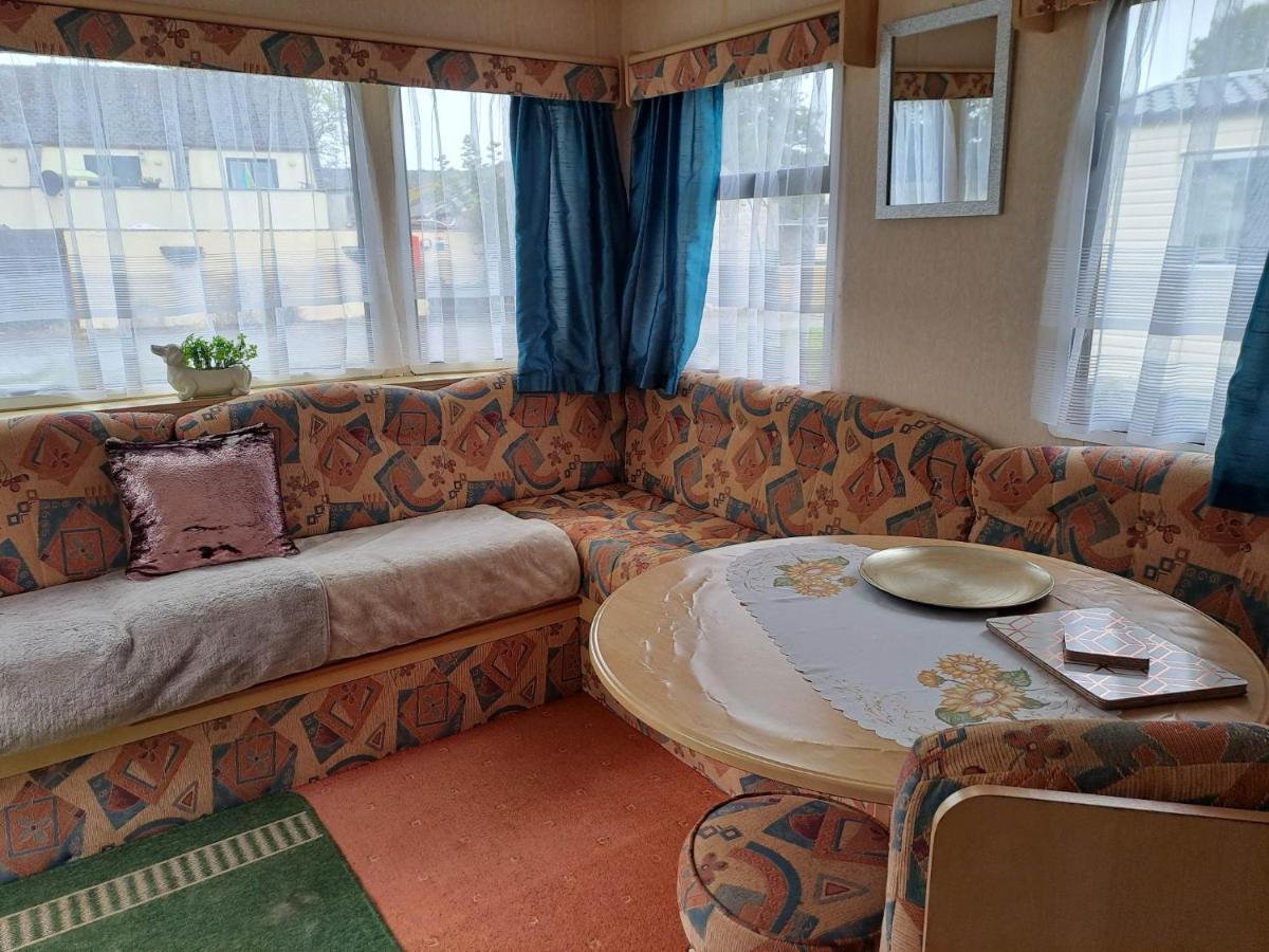 Cosy Caravan At Blackmoor Farm Ludchurch Εξωτερικό φωτογραφία