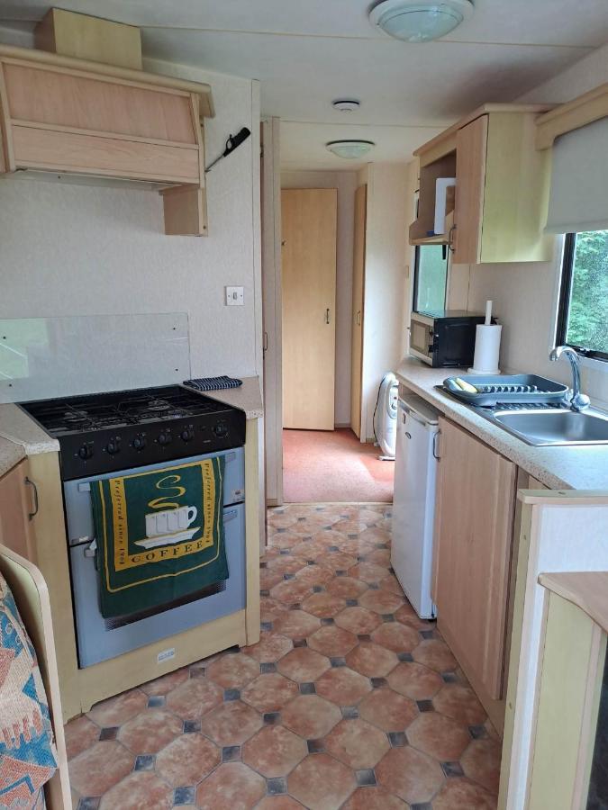 Cosy Caravan At Blackmoor Farm Ludchurch Εξωτερικό φωτογραφία
