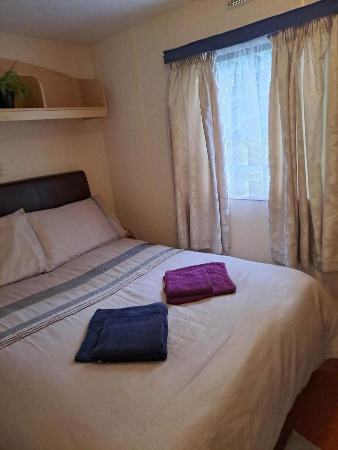 Cosy Caravan At Blackmoor Farm Ludchurch Εξωτερικό φωτογραφία